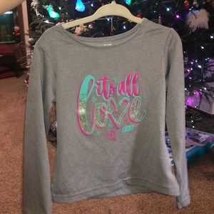 Girls long sleeve “it’s all love”active tee